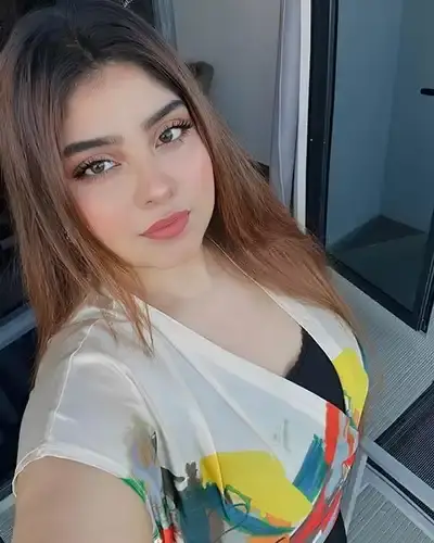 Indi Escort